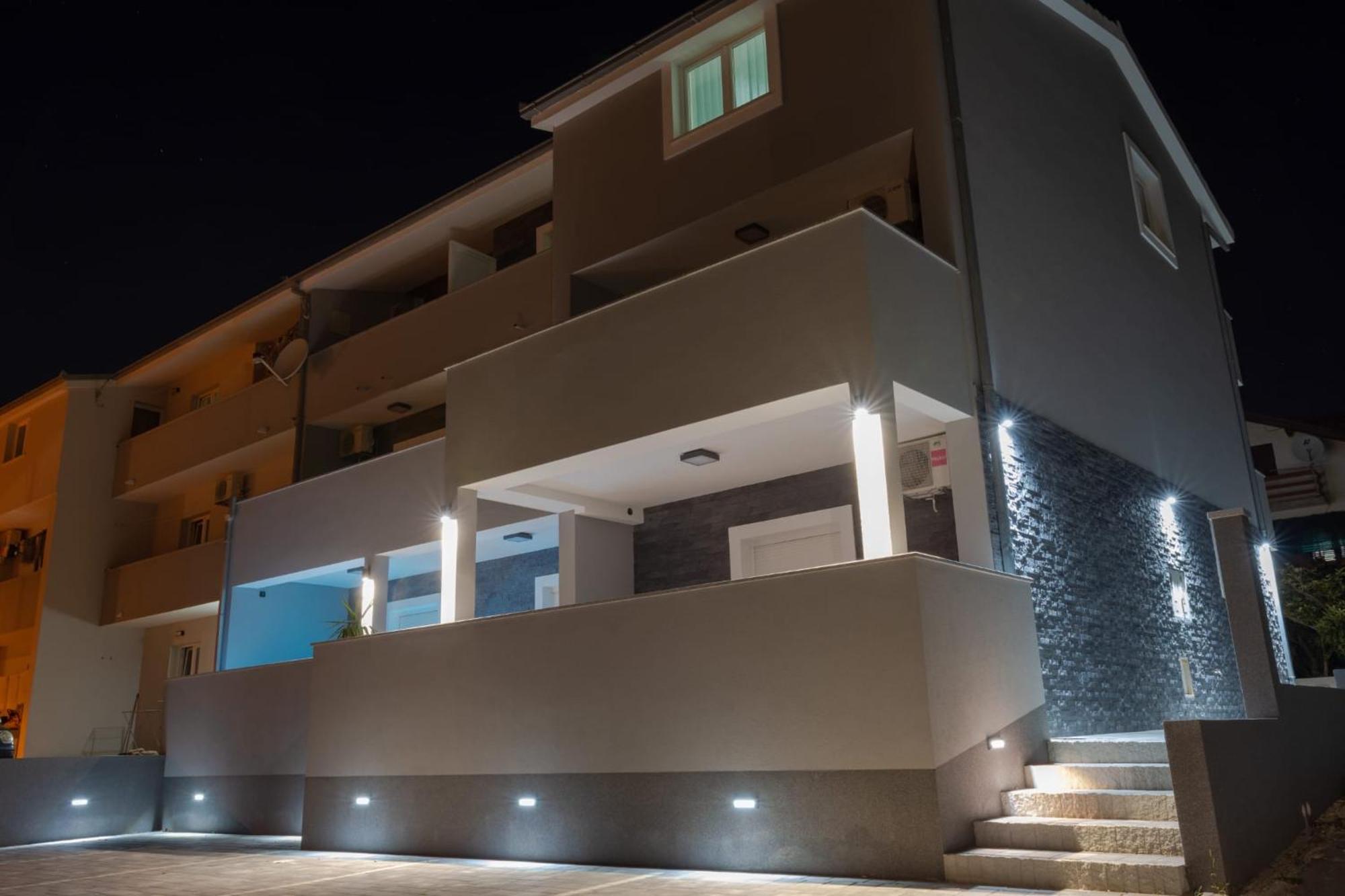 Apartments Pasalic Kaštela Esterno foto